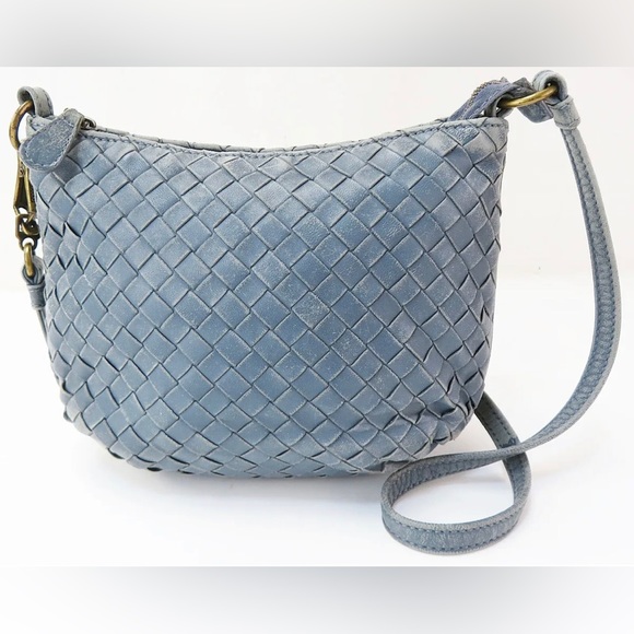 SOLD BOTTEGA VENETA Blue Leather Tote Shoulder Bag Purse - Picture 2 of 13